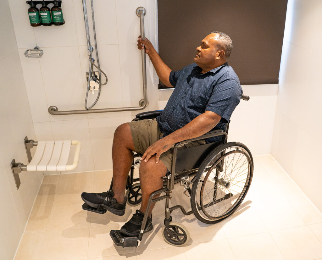 Wheelchair-accessible vehicle transfer in Fiji